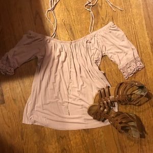 Blush Off Shoulder Top 🌷